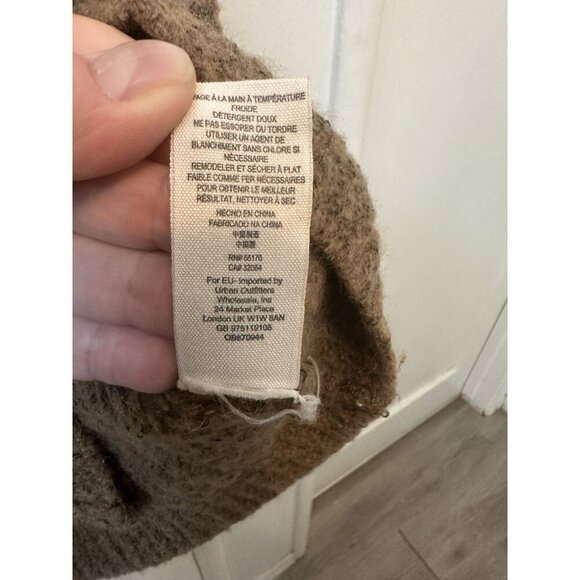 Free People Heavy Knit Chunky Sweater Cardigan Brown Sz S Oversized Big Buttons - Picture 3 of 8